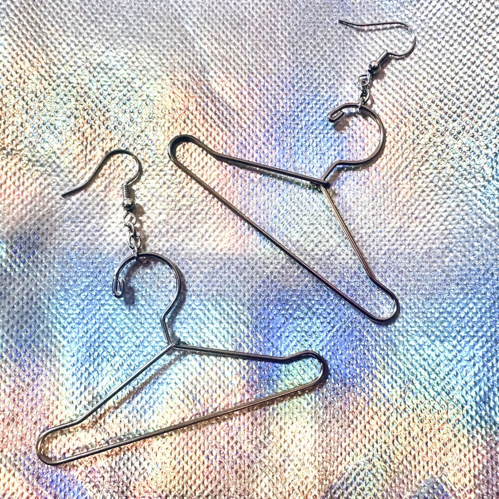 Hanger Earrings (large, silver)